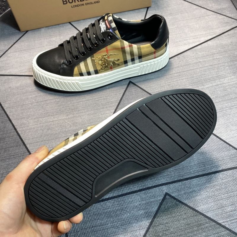 Burberry Low Shoes